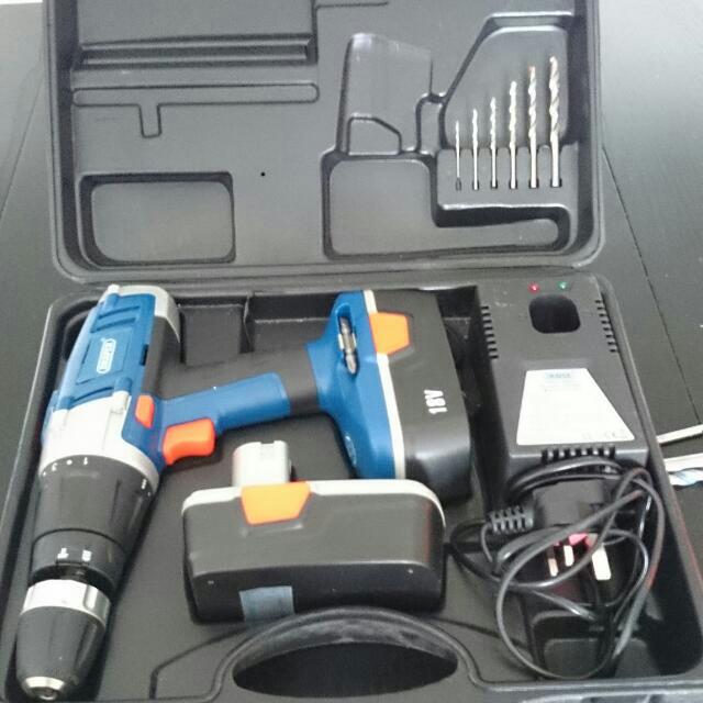 Draper 18v Cordless Hammer Drill Furniture Home Living Home Improvement Organisation Home Improvement Tools Accessories on Carousell