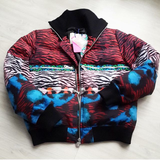 Drop To Final Price Kenzo X H M Patterned Bomber Jacket New Luxury Apparel On Carousell