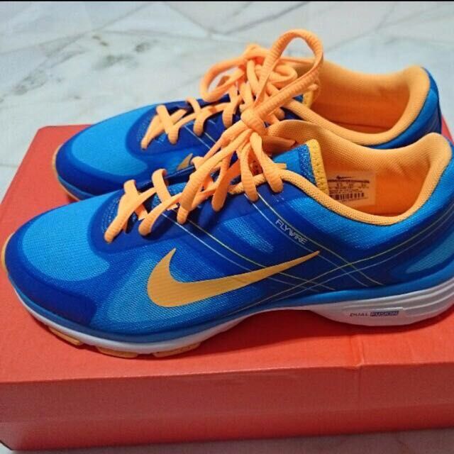 incompleto Converger Quien Nike Flywire Dual Fusion, Women's Fashion, Footwear, Sneakers on Carousell