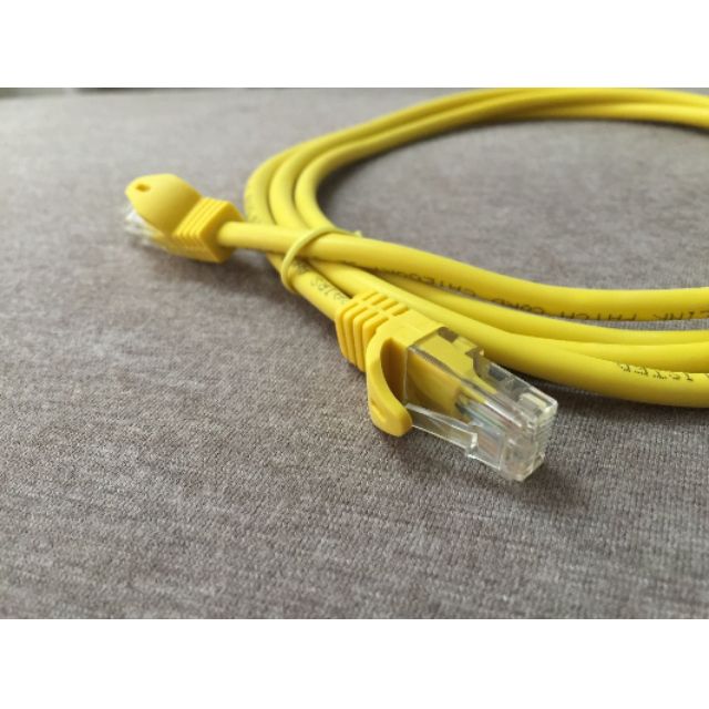 UTP Patch Cord (Category: Cables & Adaptors) located in Bayan Lepas. Submitted by alphabetowl (Listing ID 79949119, Image 1). Description: Type : Cat5e Length : 2.0 meter Colour : Yellow.