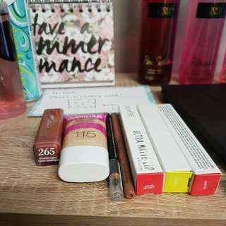 MAKEUP BUNDLE