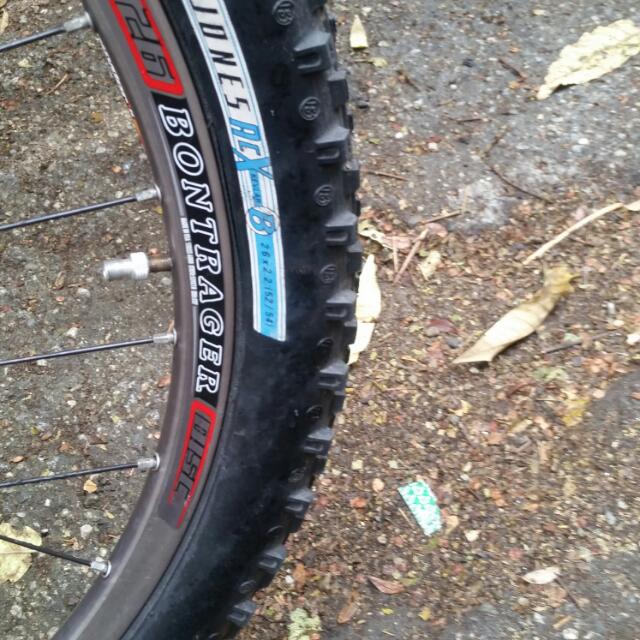Bontrager Select Disc 26 Rims And Tires on Carousell