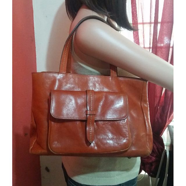 Dakota bag price sales