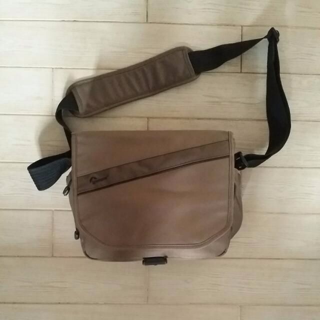 lowepro messenger 150