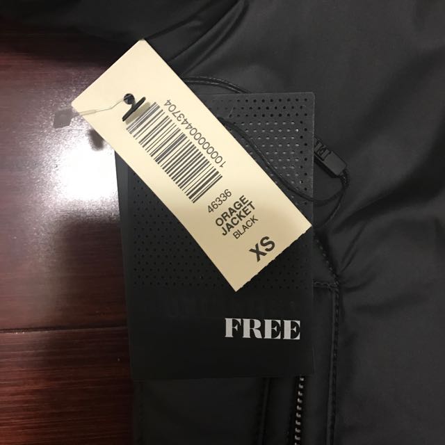 WILFRED FREE XS BOMBER JACKET ARITZIA WITH TAGS Women s Fashion