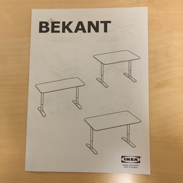 IKEA Bekant Desk 140 x 60 Near New Condition, 傢俬＆家居, 傢俬, 桌子 Carousell