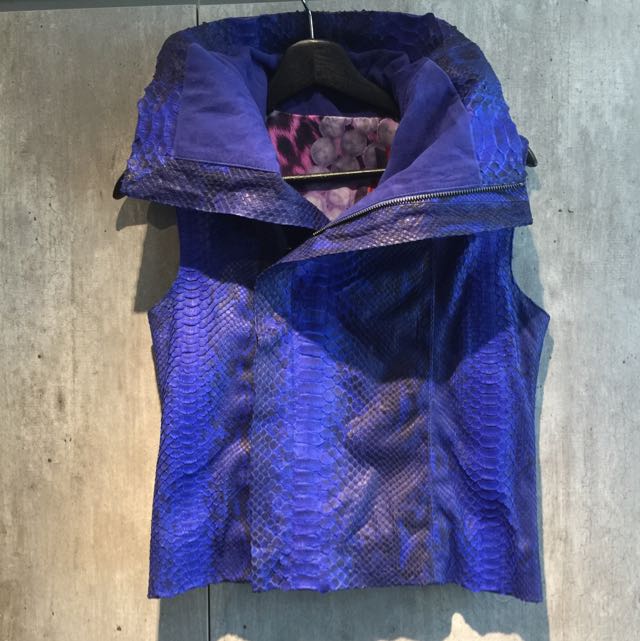 Skin Jacket (Category: Coats, Jackets and Outerwear) located in Singapore. Submitted by porkchop88 (Listing ID 80153321, Image 2). Description: .