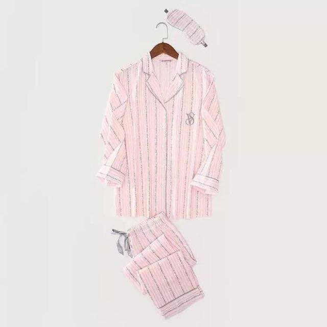 Victoria S Secret Sleepwear Set Women S Fashion Clothes Others