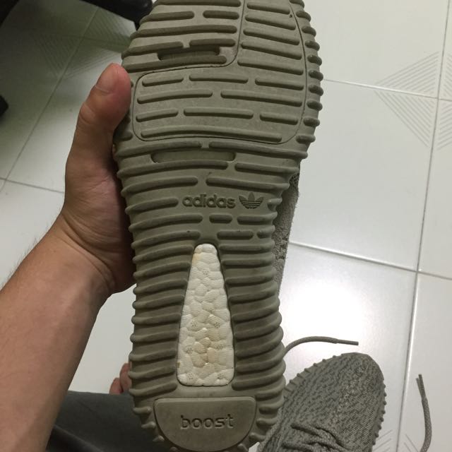 Yeezy sales flash sale