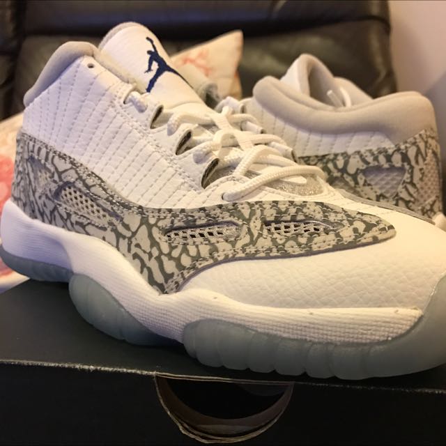 4.5 y in women's