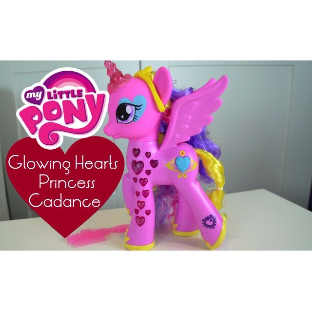 My little pony cutie mark magic glowing hearts clearance princess cadance figure