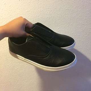 (Category: ) located in . Submitted by dwzzymwh (Listing ID 80494615, Image 1). Description: .