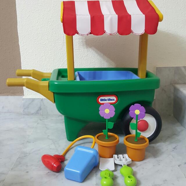 little tikes 2 in 1 wheelbarrow