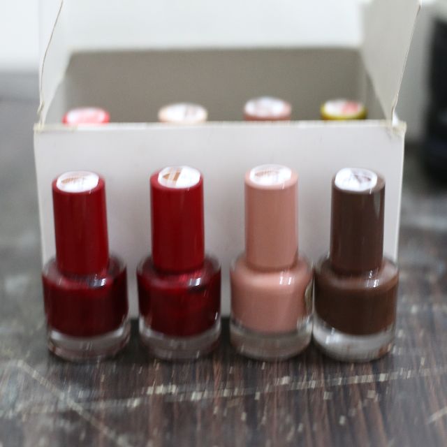 nail polish (Category: Hands & Nails) located in Petaling Jaya. Submitted by wendy0088 (Listing ID 80423708, Image 2). Description: .