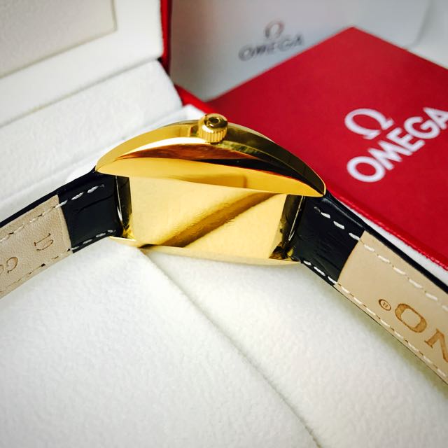 Solid Gold 18K, Vintage Omega Seamaster Cosmic, Cira 1960's, Automatic