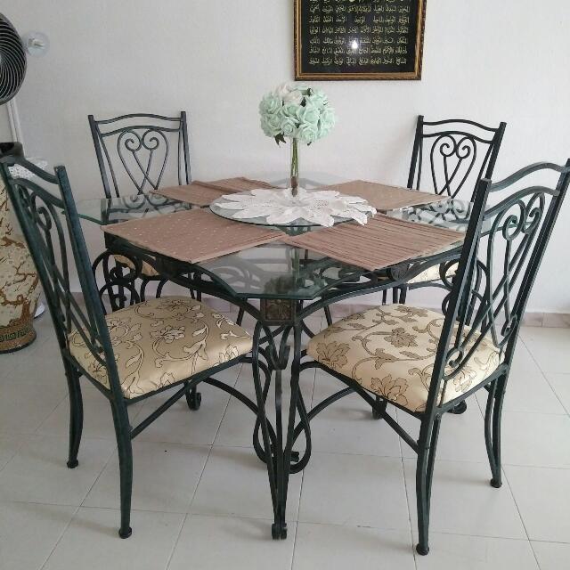 Wrought Iron Dining Table Chairs, Wrought Iron Dining Room Set