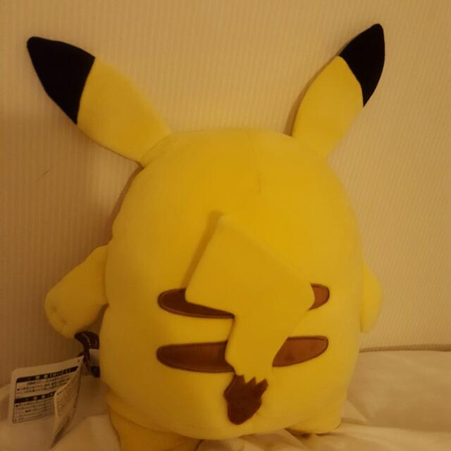 Mochi mochi cheap pikachu plush