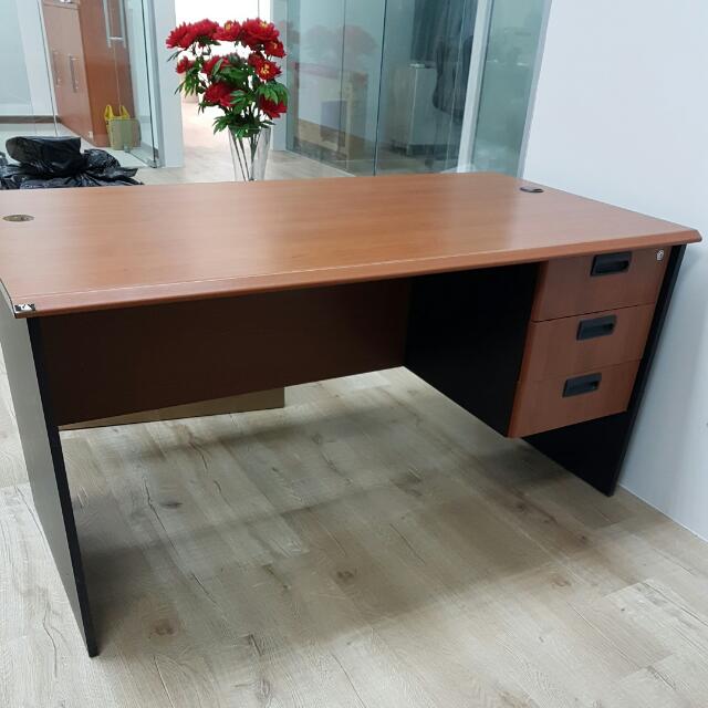Wooden Office Table study Table With Locker Drawers Furniture