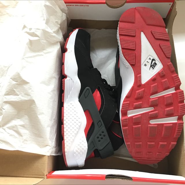 Red huaraches size hotsell 3