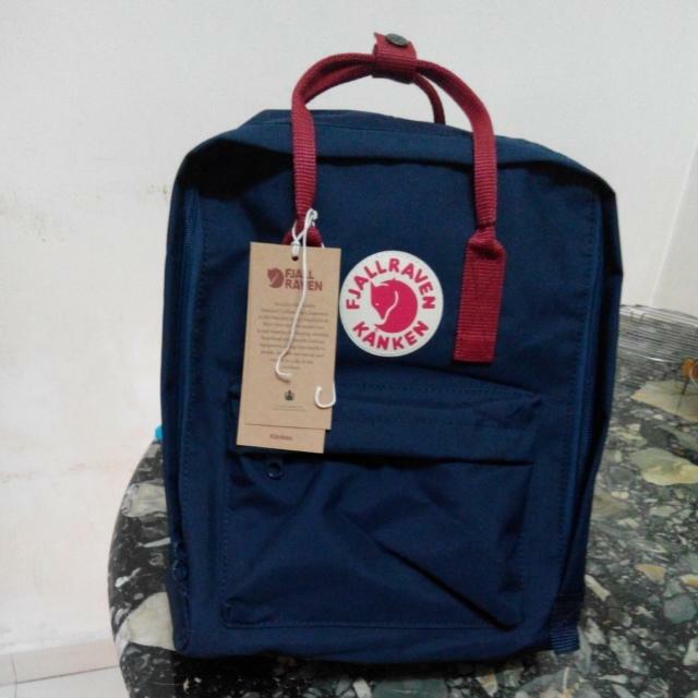 fjallraven kanken blue and red