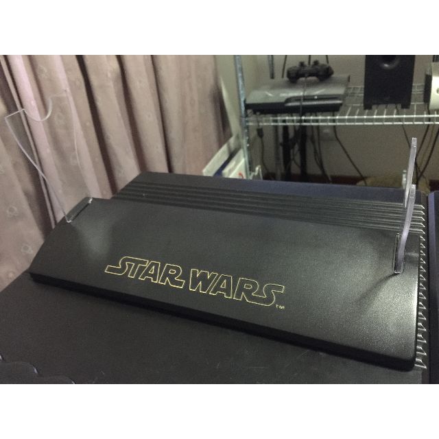master replicas lightsaber stand