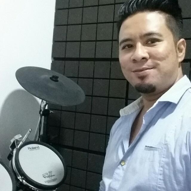 Quality Music Lesson By Certified Instructors! Vocal/Guitar/Drums/Bass