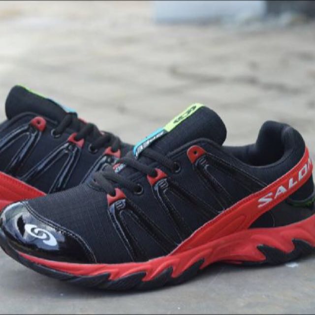 salomon men's footwear