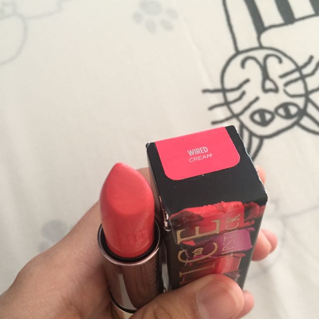 urban decay wired lipstick