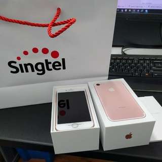 **RESERVED** iPhone 7 256GB - Stunning Rose Gold