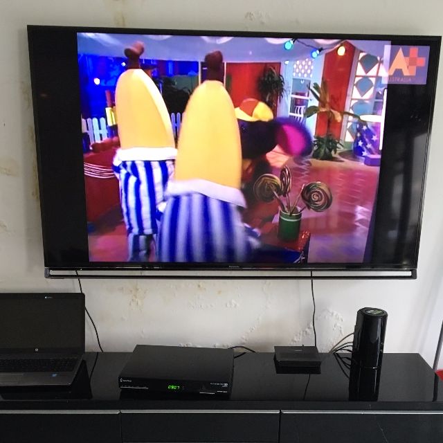 65 4k 3d Panasonic Smart Led Lcd Tv Just Over 12 Months Old