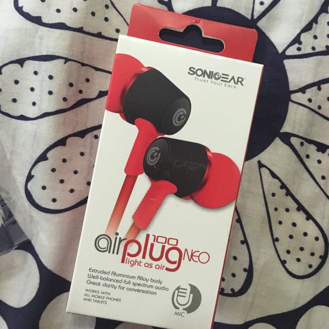 challenger bluetooth earpiece