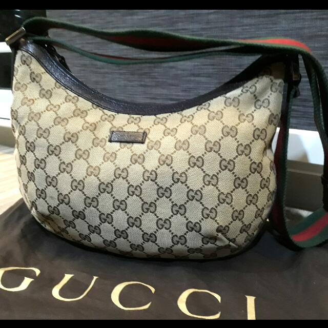 Gucci Hobo Sling Bag - Canvas Messenger 