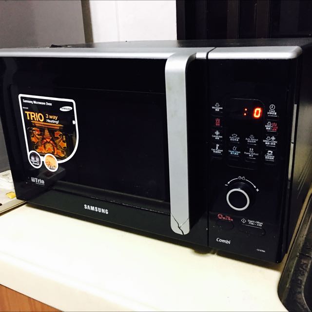 Samsung CE107BB 28 litre 900 watt Combination Microwave Oven, Black, TV & Home Appliances
