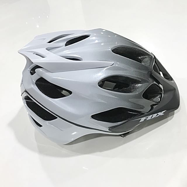 Fox F-1C Helmet, Sports Equipment, Bicycles & Parts, Bicycles on Carousell