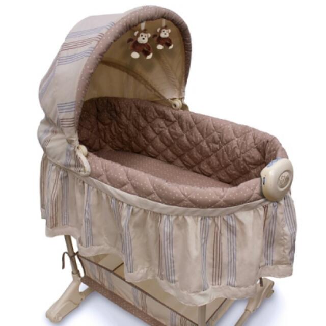 Monkey bassinet 2025