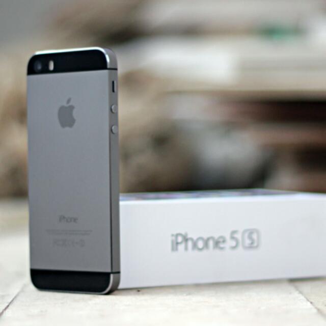 New Iphone 5s 32gb Black Space Grey On Carousell