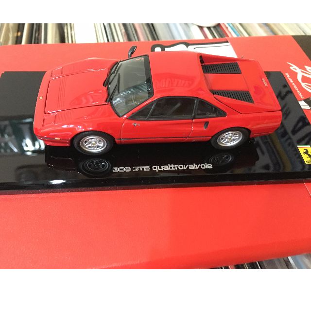 1:43 Ferrari 308 GTB quattrovalvole Kyosho, Hobbies & Toys, Toys