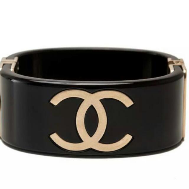 CHANEL 1990's Wide Gold Plated 5 Row Chain Black Leather Cuff Bracelet