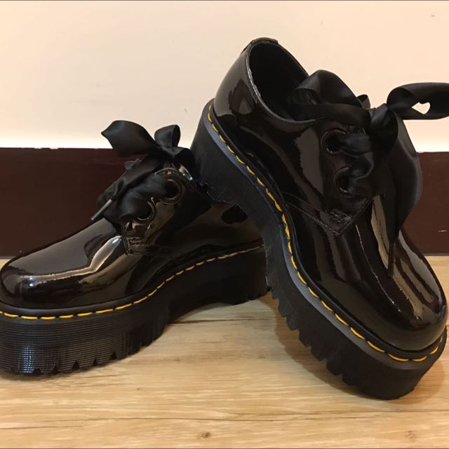 dr martens holly oxford