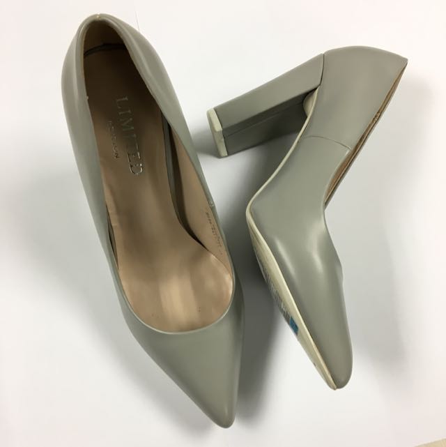 marks spencer court shoes