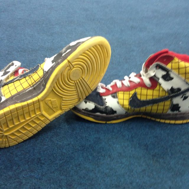 Nike Air Force Dunks Woody Edition