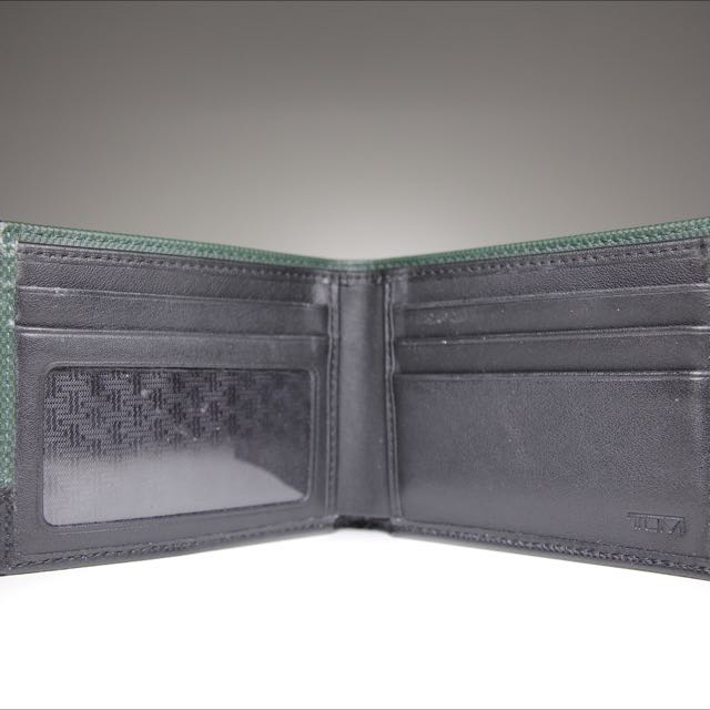 Tumi Dark Green Wallet Tumi ID Lock Men s Fashion Bags Belt