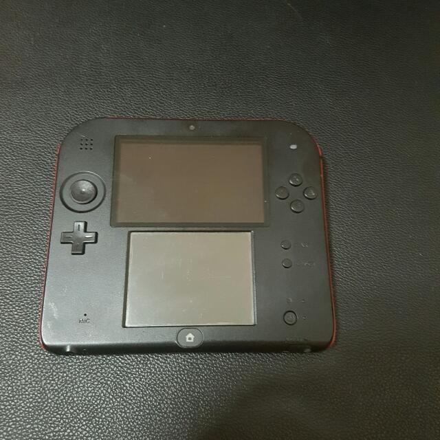 2ds red and black