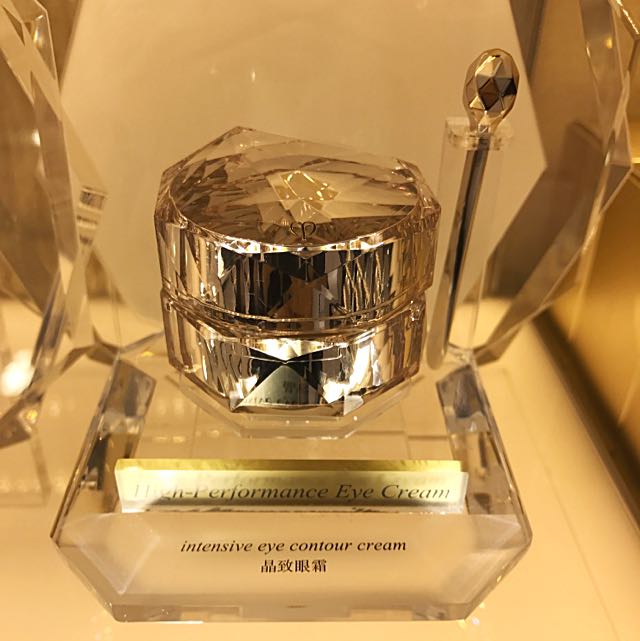 cle de peau intensive eye cream