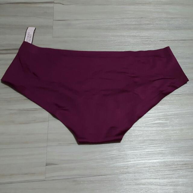 Victoria Secrets Seamless Panty Size S