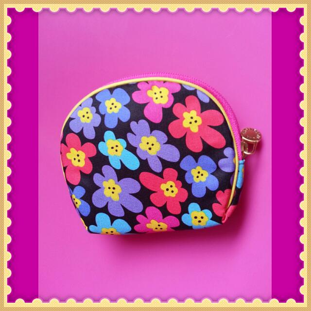 Jim Thompson Coin Purse / Pouch (Category: Purses & Pouches) located in Singapore. Submitted by jumblelot (Listing ID 81826776, Image 3). Description: .