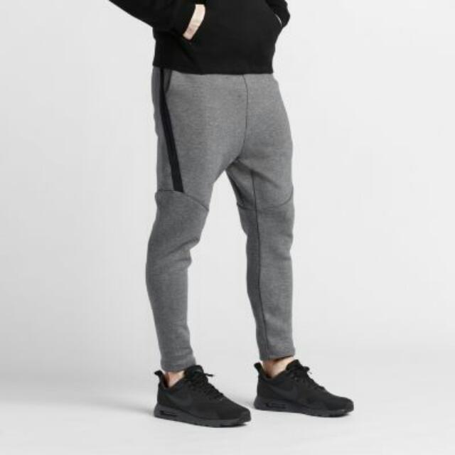 nike tech fleece cropped