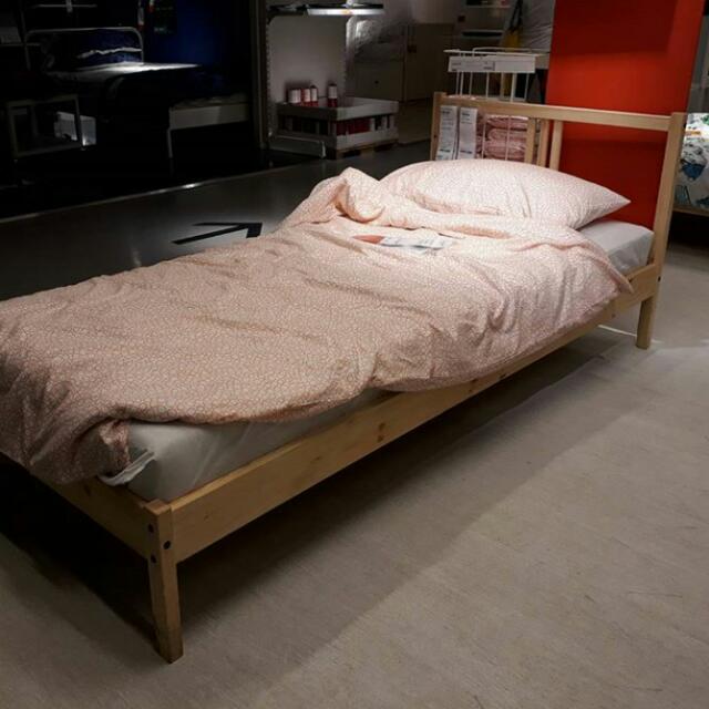 Rangka Tempat Tidur Ikea Perabotan Rumah Di Carousell