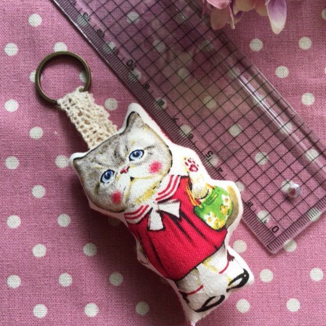 Cat keychain 2024