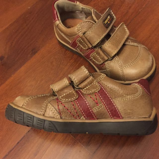 Pablosky Shoes For boys, Babies & Kids, Babies & Kids Fashion on Carousell